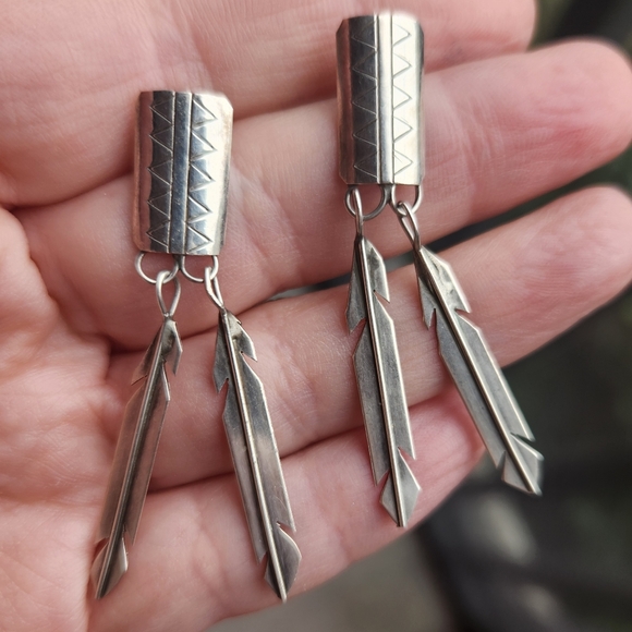 925 Sterling Silver Jewelry - Handmade Sterling Silver 925 Vintage Native American Feather Dangle Earrings